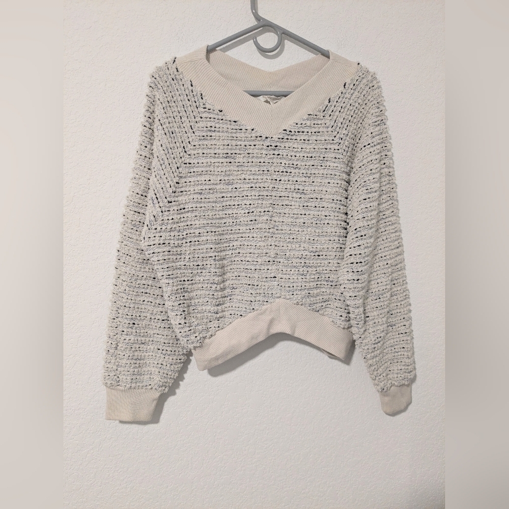 Joie White Soft Fluffy Cotton V-Neck Raglan Sleeve Slouchy Hester Sweater - Picture 6 of 9